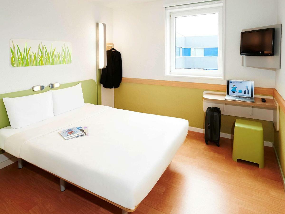 Ibis Budget Macon Sud Hotel Luaran gambar